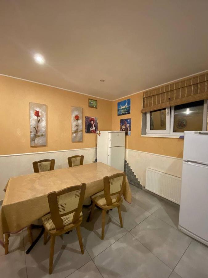 Inn Khlibodarskiy Khlibodarske エクステリア 写真
