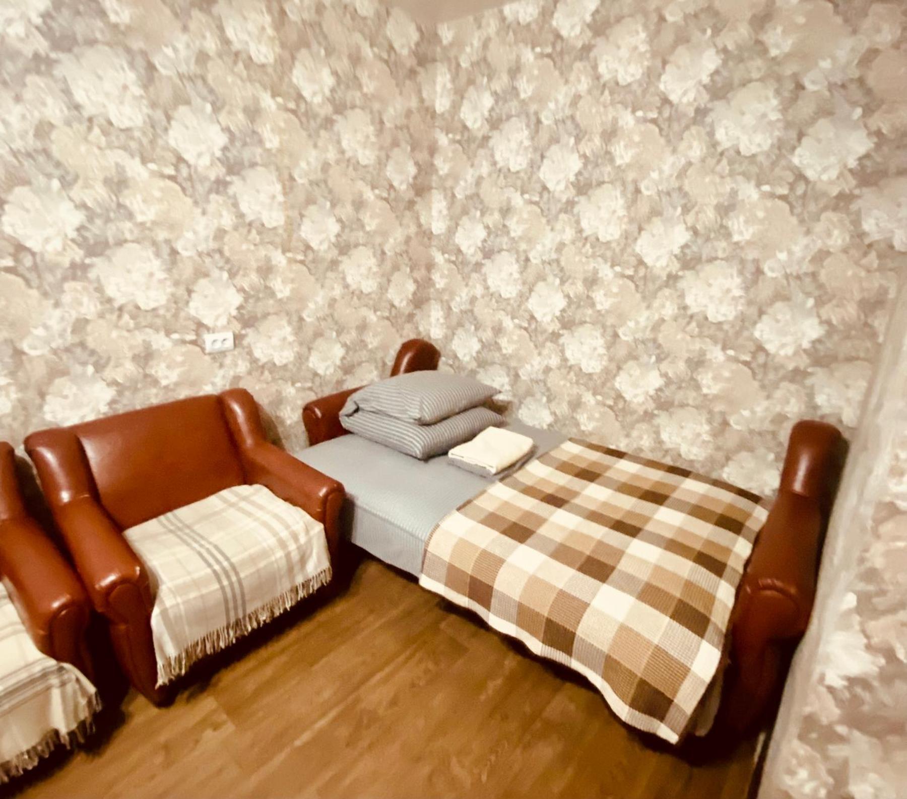 Inn Khlibodarskiy Khlibodarske エクステリア 写真