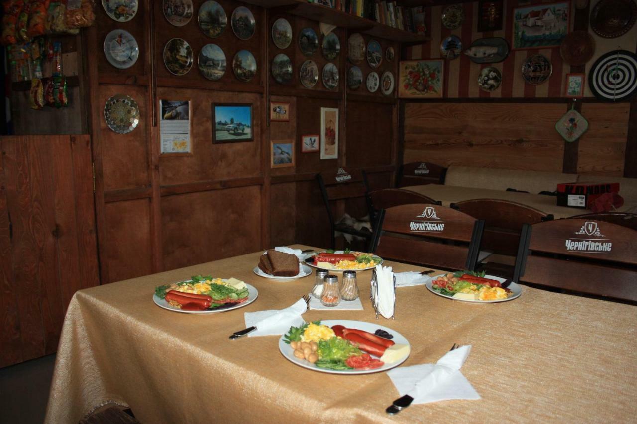 Inn Khlibodarskiy Khlibodarske エクステリア 写真